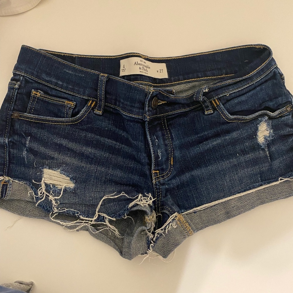 abercrombie and fitch low rise jean shorts